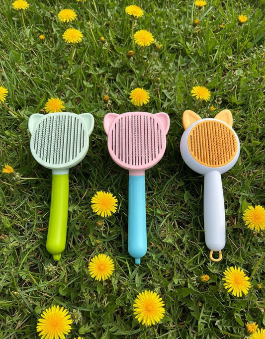Self-Cleaning Cat Hair Brush – Gentle Deshedding & Grooming Brush